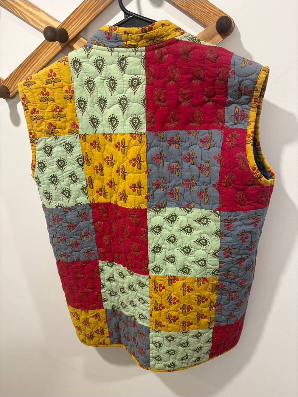 Tree of life brand cotton quilt vest - Picture 5 of 5